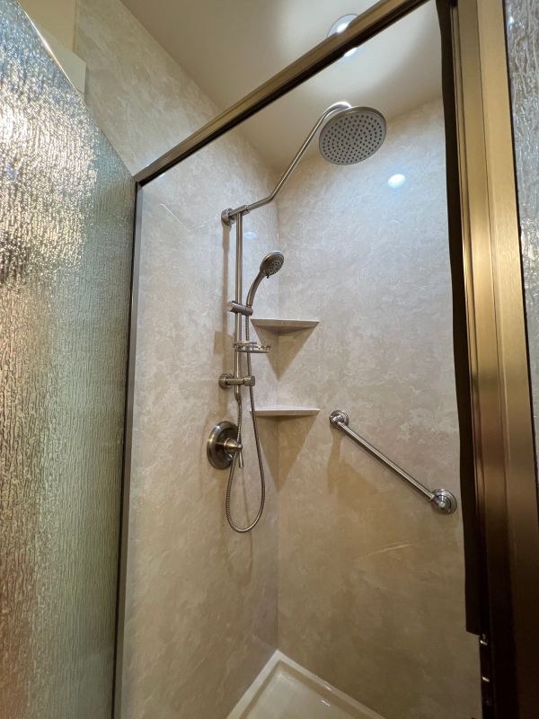 Popular Shower Features For Modern Bathrooms